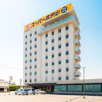 นี่คือด้านนอกของโรงแรม