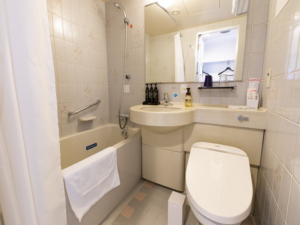 【客房設備】附有免治馬桶的廁所