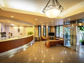 ホテル イオ アルフェラッツ