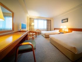 ホテル イオ アルフェラッツ