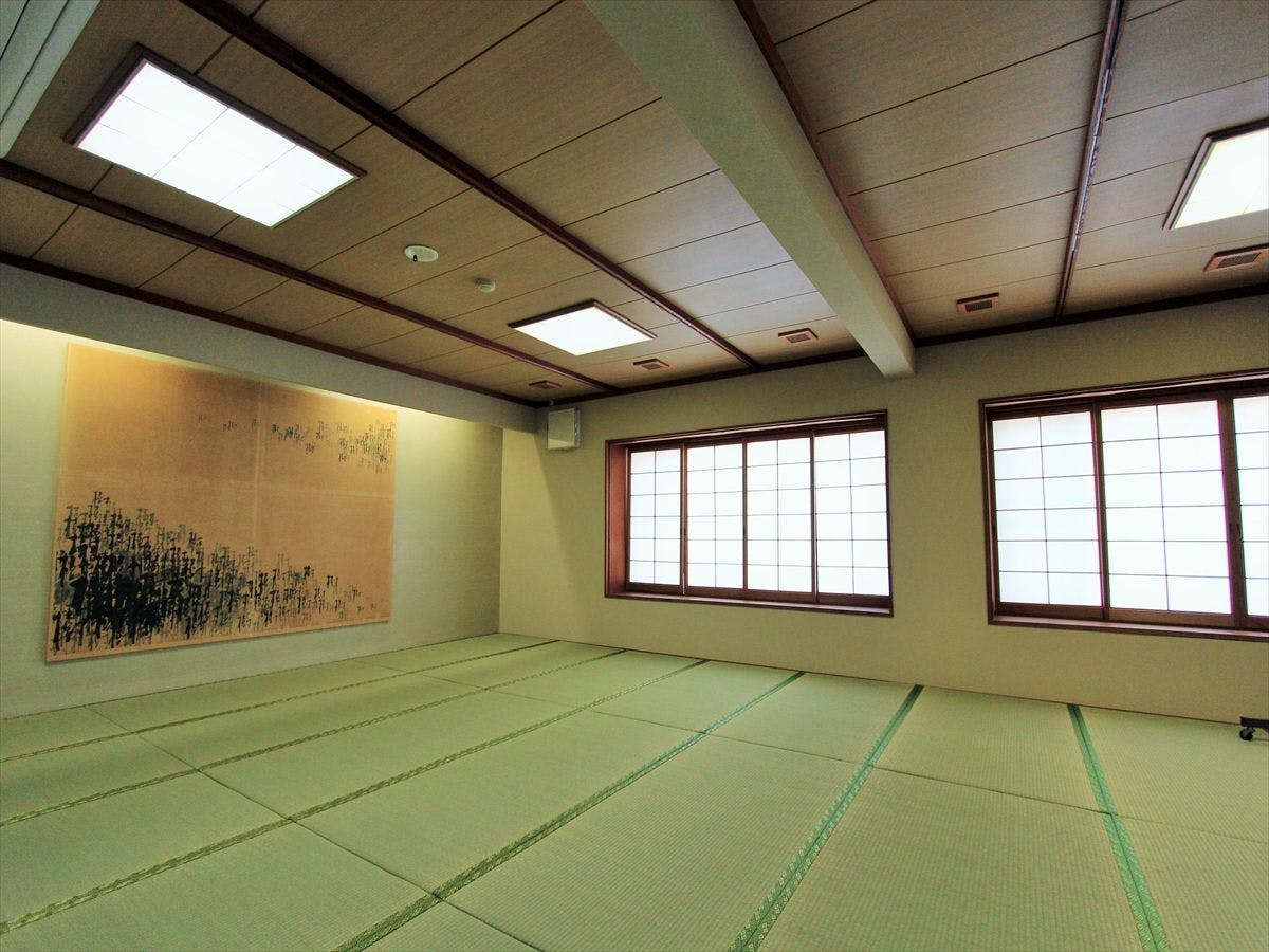 นี่คือห้องจัดเลี้ยง กรุณาใช้สำหรับกิจกรรมต่างๆ