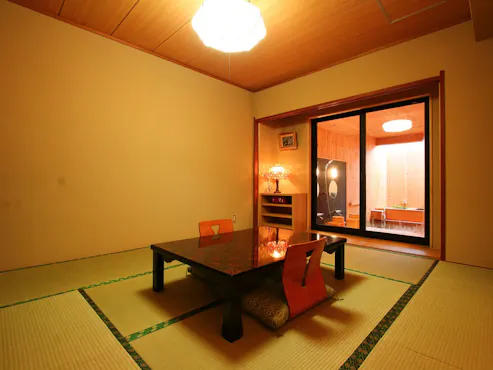 เพิ่งปรับปรุงใหม่! ห้องพักพร้อมน้ำพุร้อน