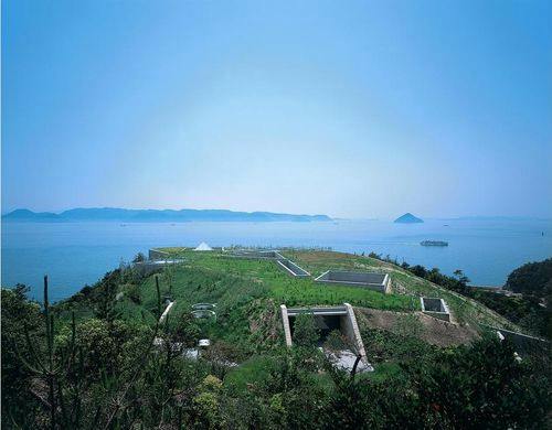 直島地中美術館