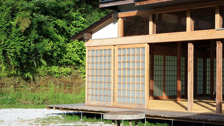 Sasayakana Yado Futtsu