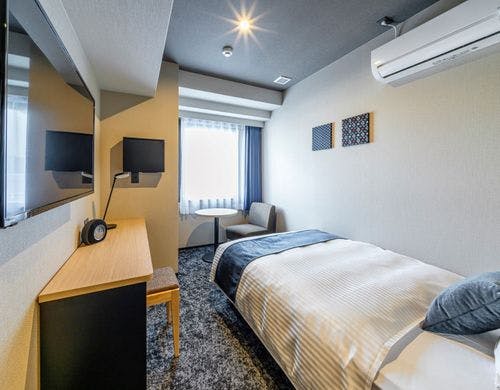 客室 セミダブル