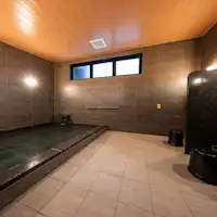 ห้องอาบน้ำรวมสำหรับผู้ชาย