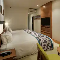 T Kan - สไตล์ญี่ปุ่นโมเดิร์น (สีน้ำเงิน)