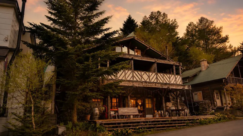 Spa Lodge Redwood Inn