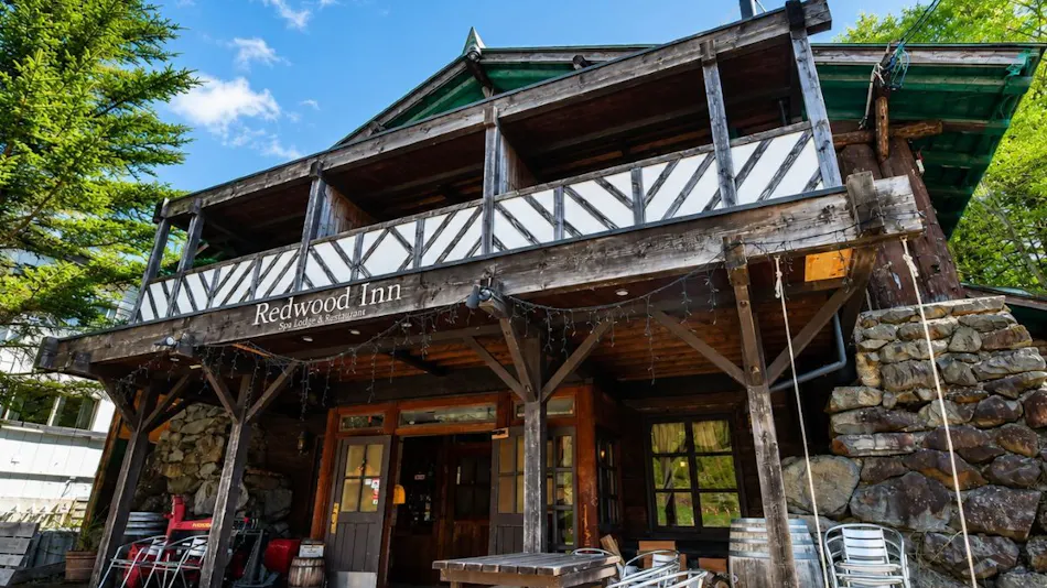 Spa Lodge Redwood Inn