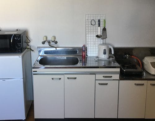 キッチン、食器付き