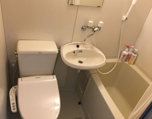 広々ダブルベッド