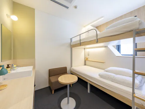 คอมแพคทวิน