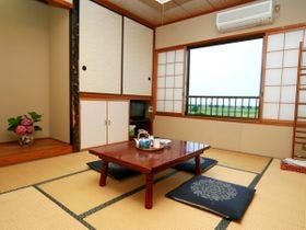 伊勢志摩　国府白浜海岸　活魚民宿　豊