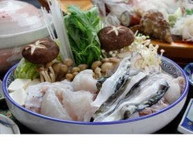伊勢志摩　国府白浜海岸　活魚民宿　豊