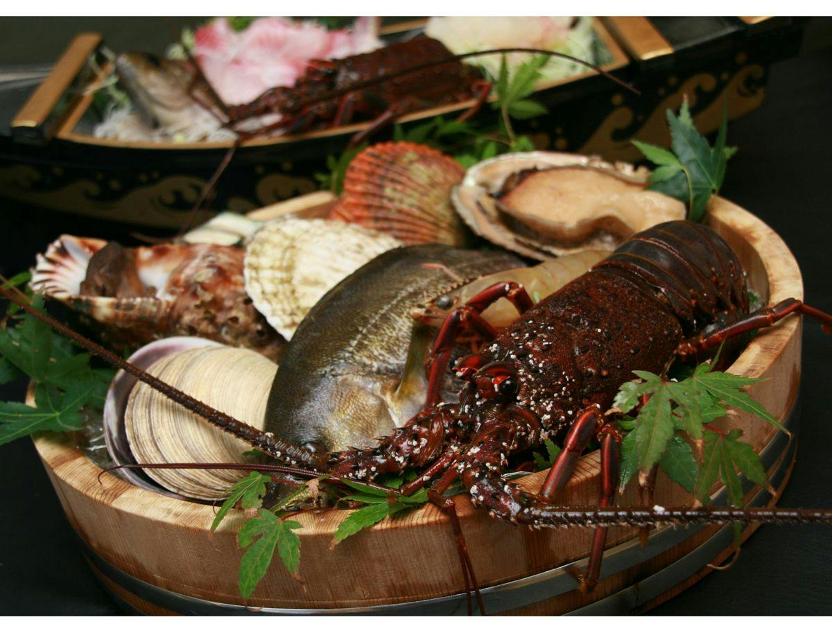 Ise-Shima Koshirahama Beach Live Fish Inn Yutaka