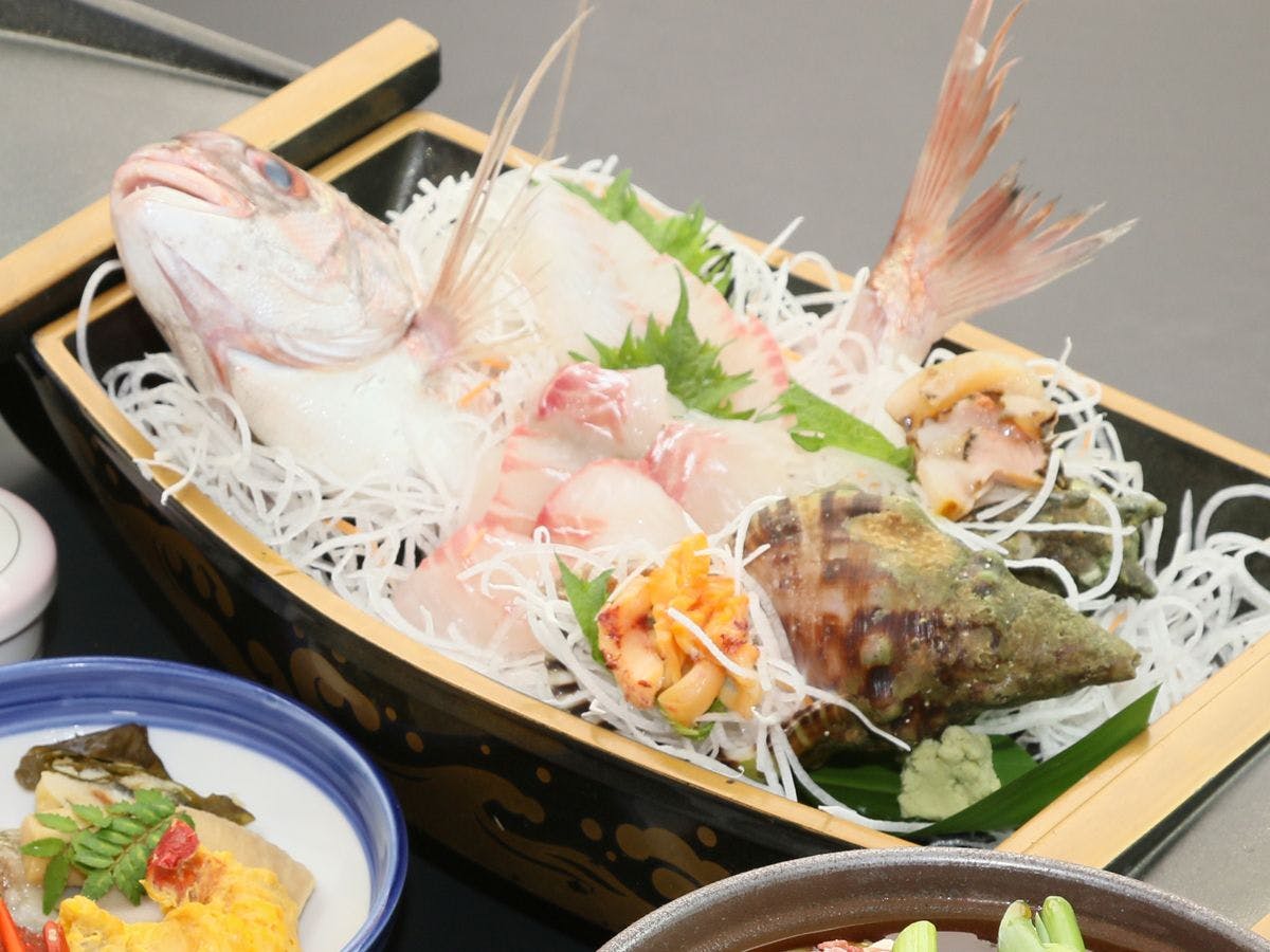 เมนูยอดนิยม "ฟูนะโมริ"