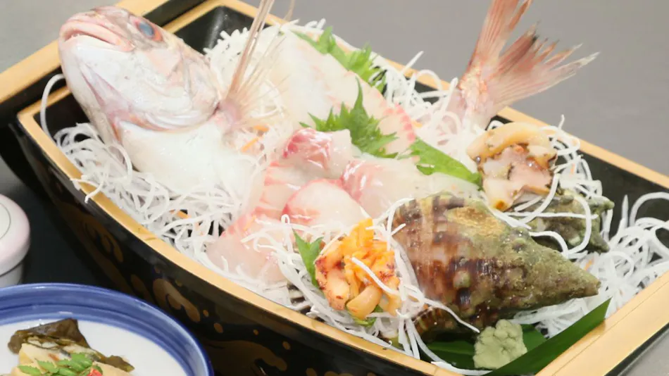 Ise-Shima Koshirahama Beach Live Fish Inn Yutaka