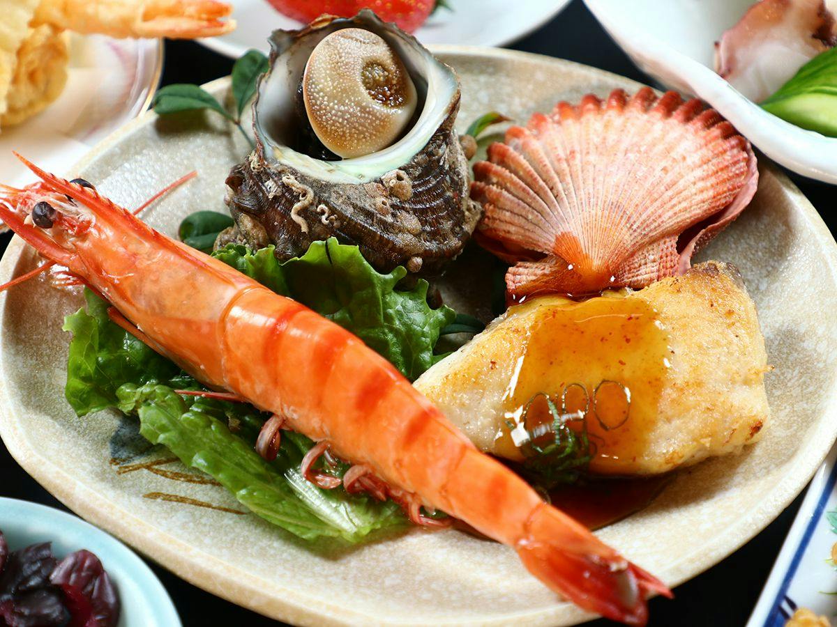 Ise-Shima Koshirahama Beach Live Fish Inn Yutaka