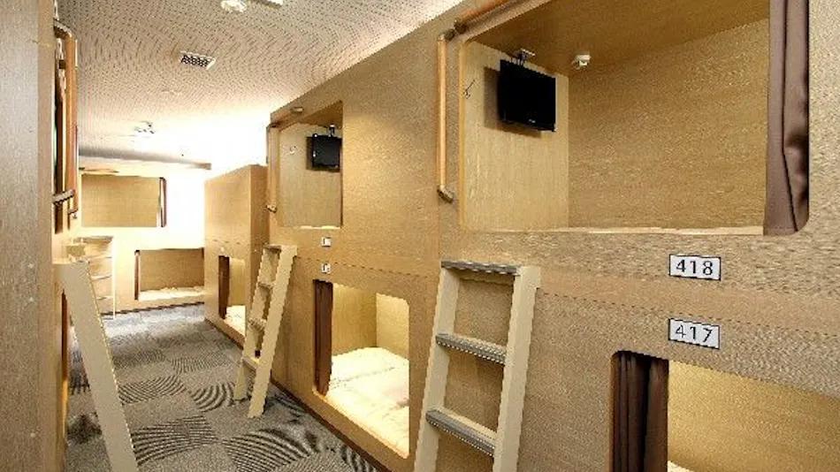 Capsule Hotel & Sauna Refre Iwaki Station Front