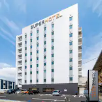 สวนอิฐแดงก็อยู่ใกล้มาก♪