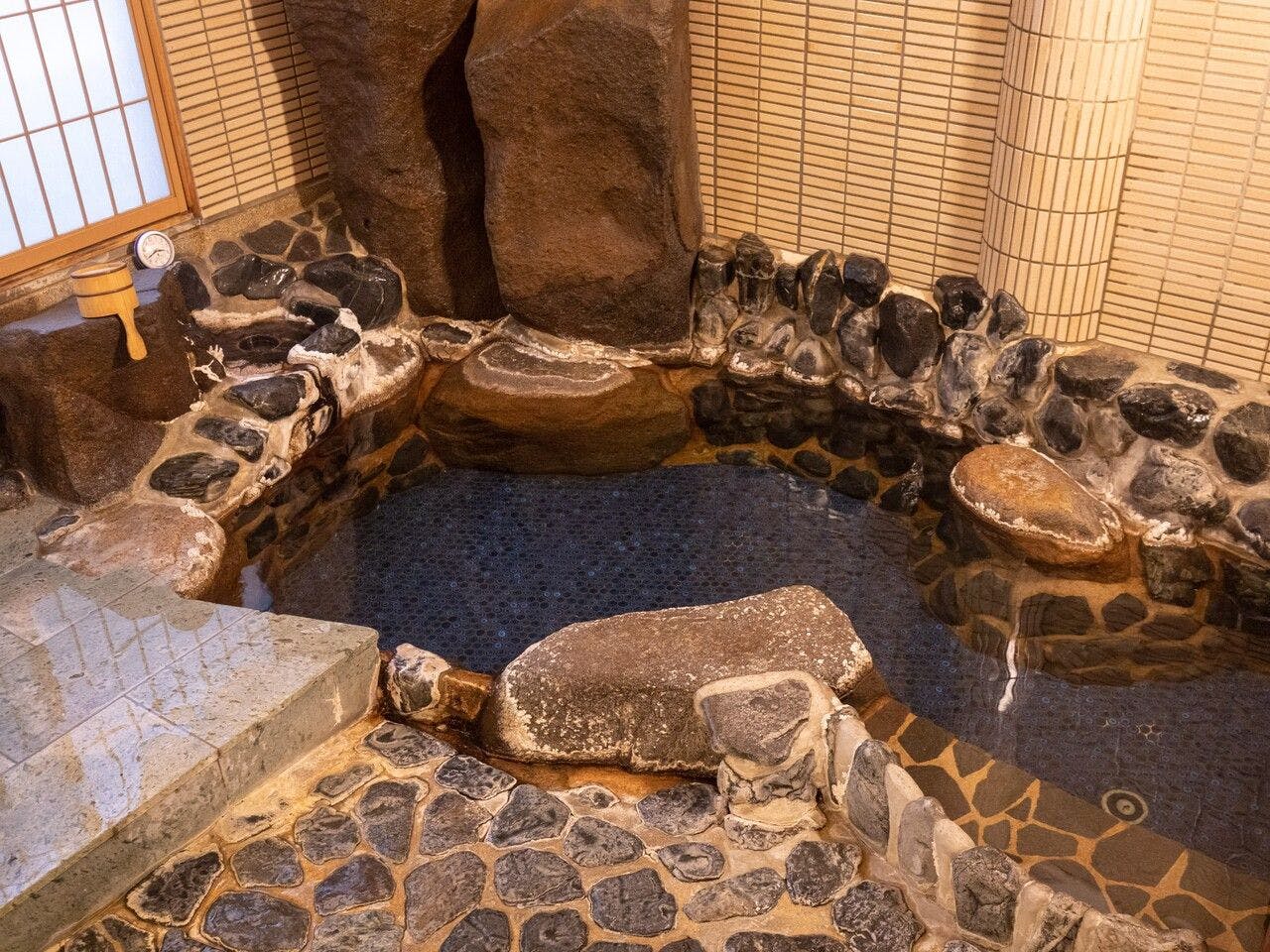 อ่างอาบน้ำในร่ม 'Tama no Yu'