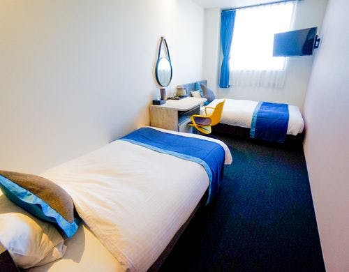 スタジオツイン