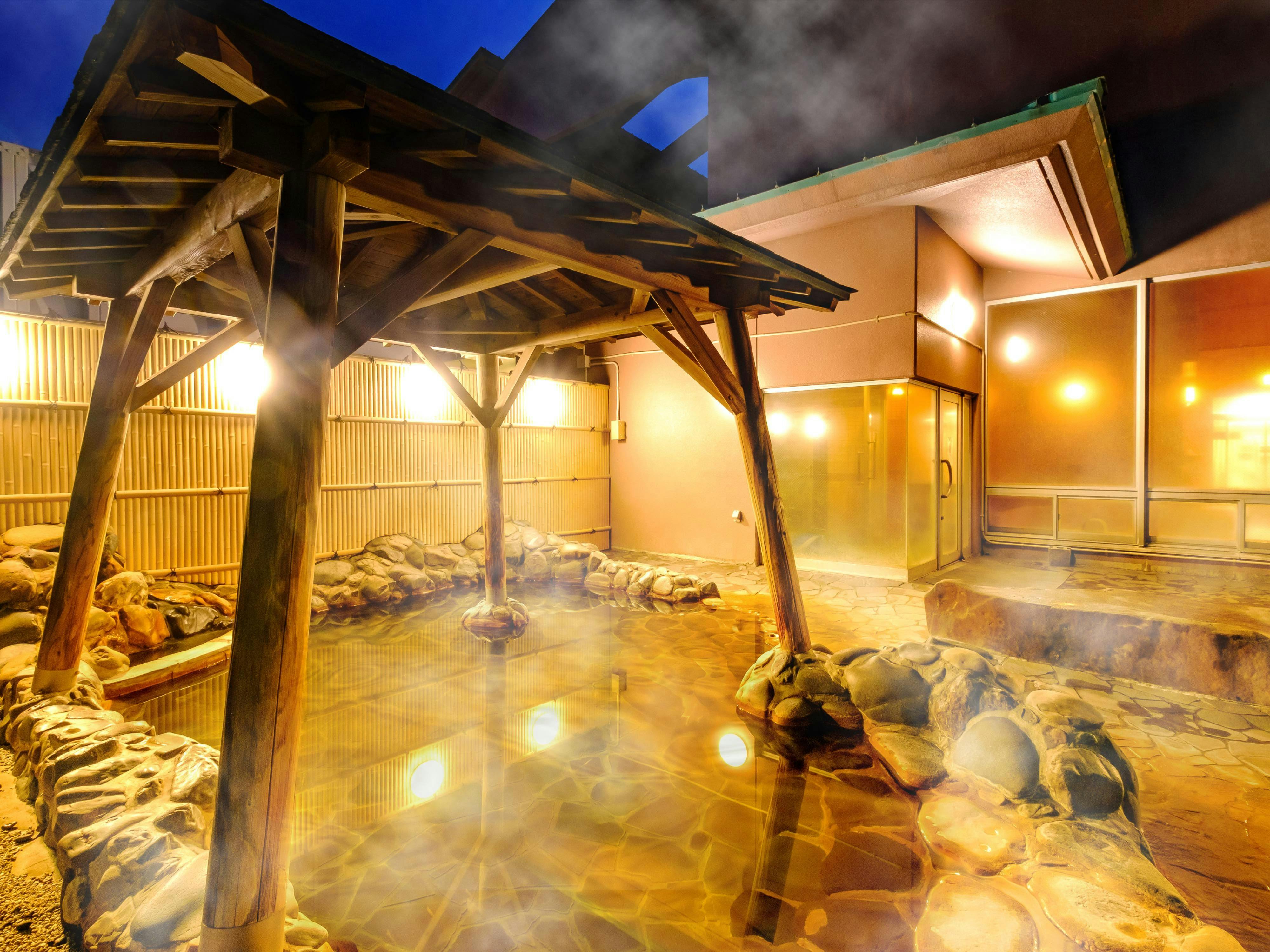 SPA HOTEL YUTTARIKAN