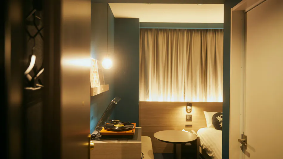 HOTEL SHE, OSAKA