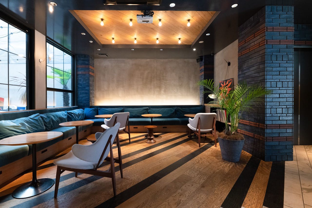HOTEL SHE, OSAKA