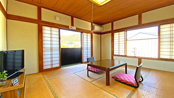 อาคารเสริม Rakuka Sei 10 เสื่อทาทามิ + 6 เสื่อทาทามิ