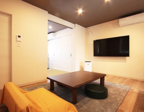 別荘棟　リビング