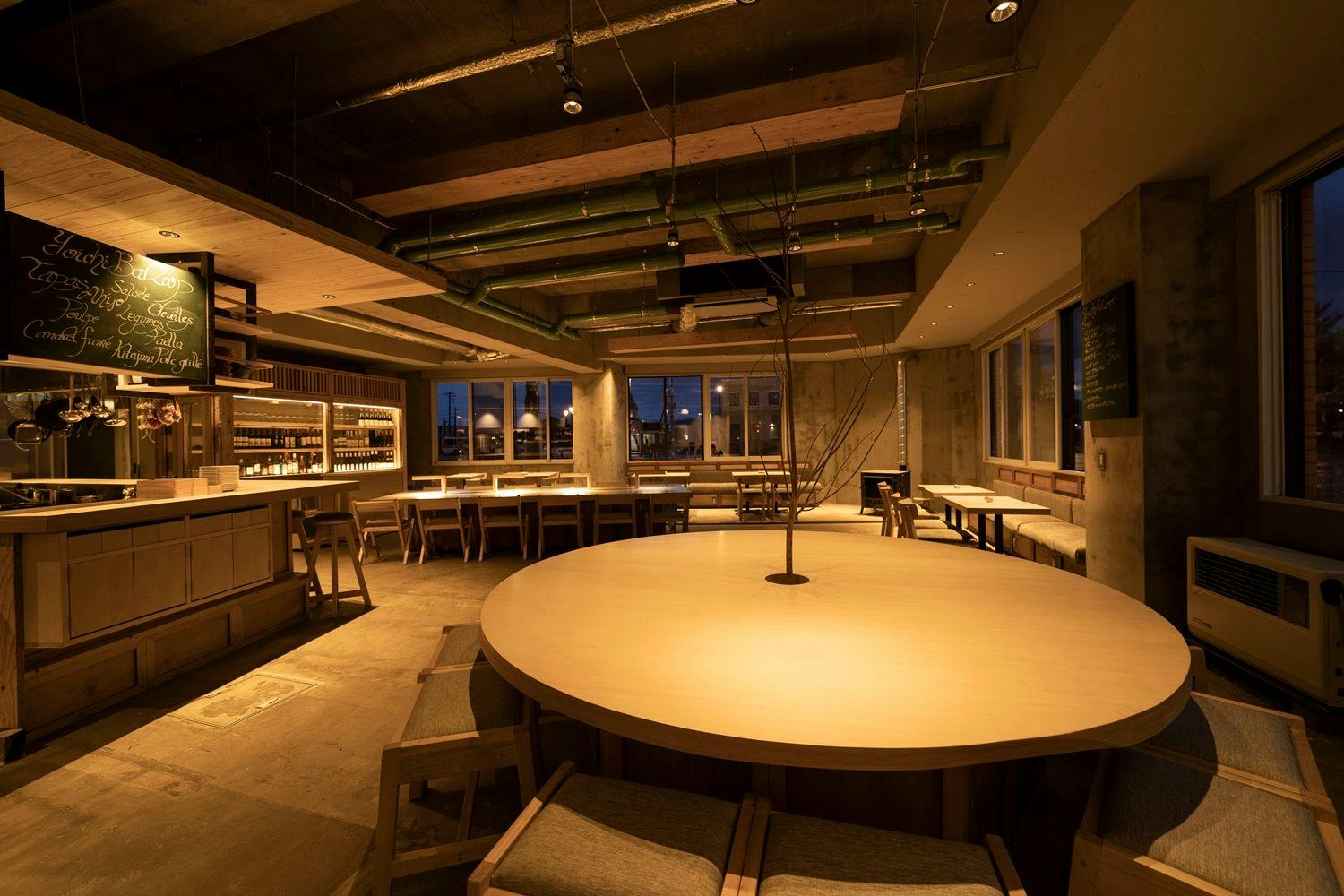 “LOOP” เป็นโรงแรมสำหรับเพลิดเพลินกับไวน์.