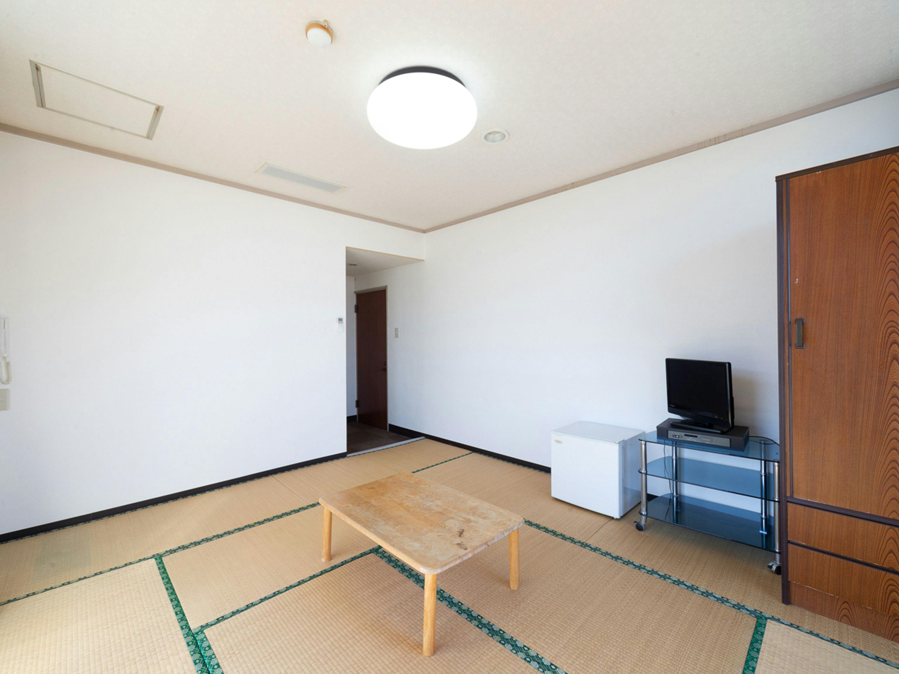 HOTEL Tsuru Kawauchi