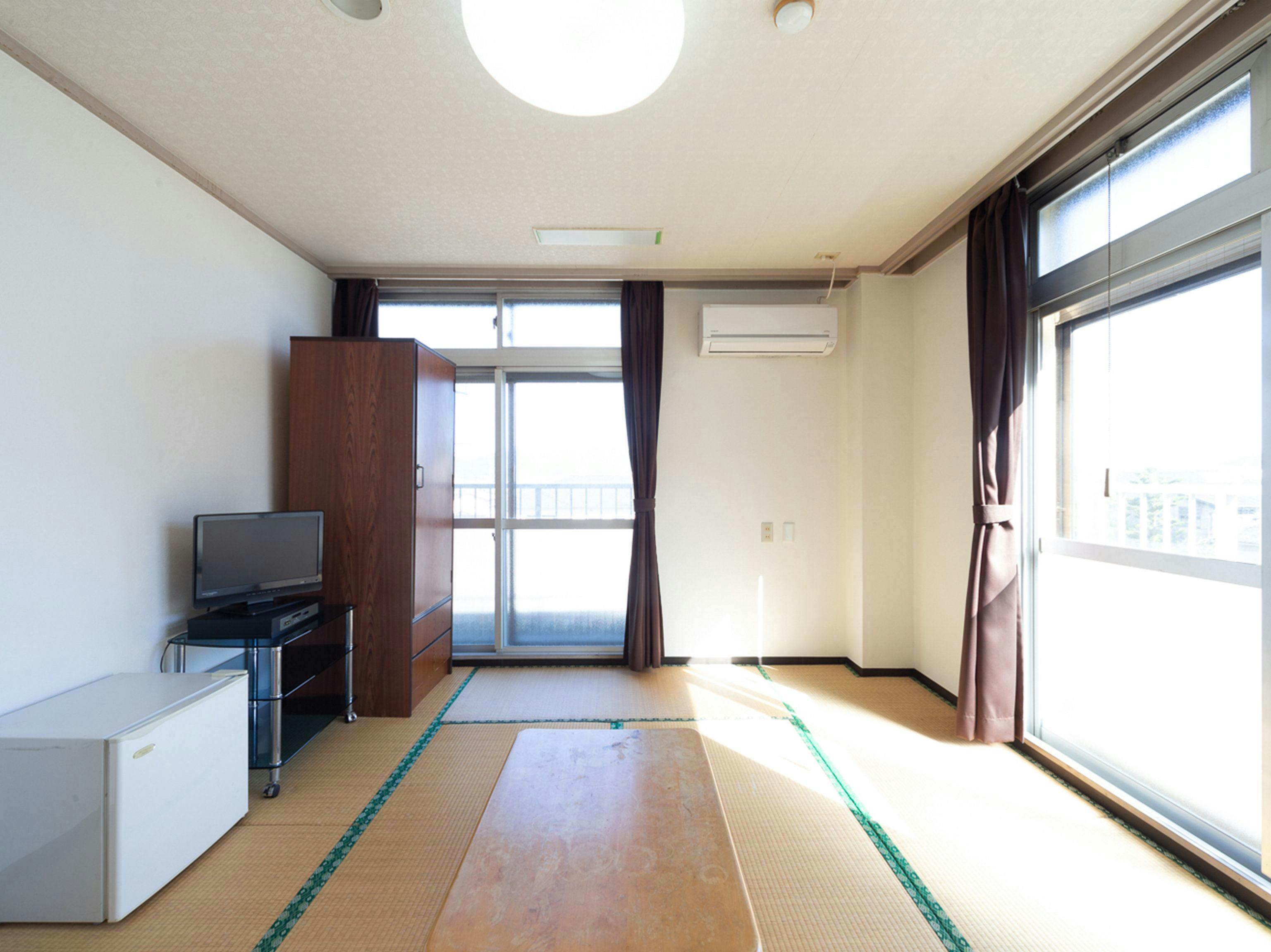 HOTEL Tsuru Kawauchi