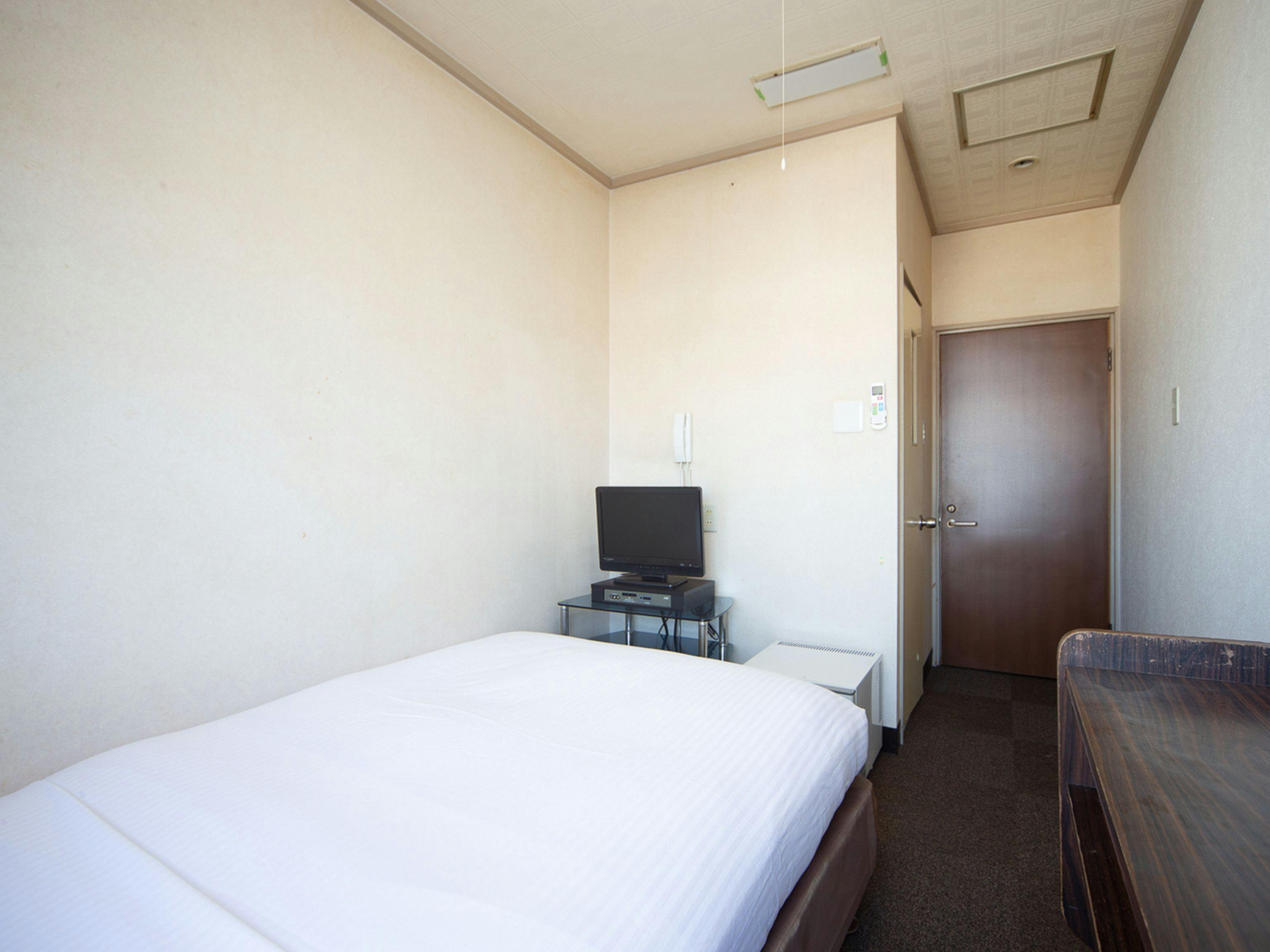 HOTEL Tsuru Kawauchi