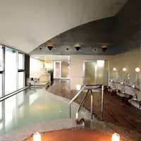 【ห้องอาบน้ำรวม】