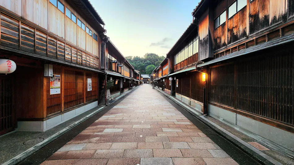 Rashiku Kanazawa