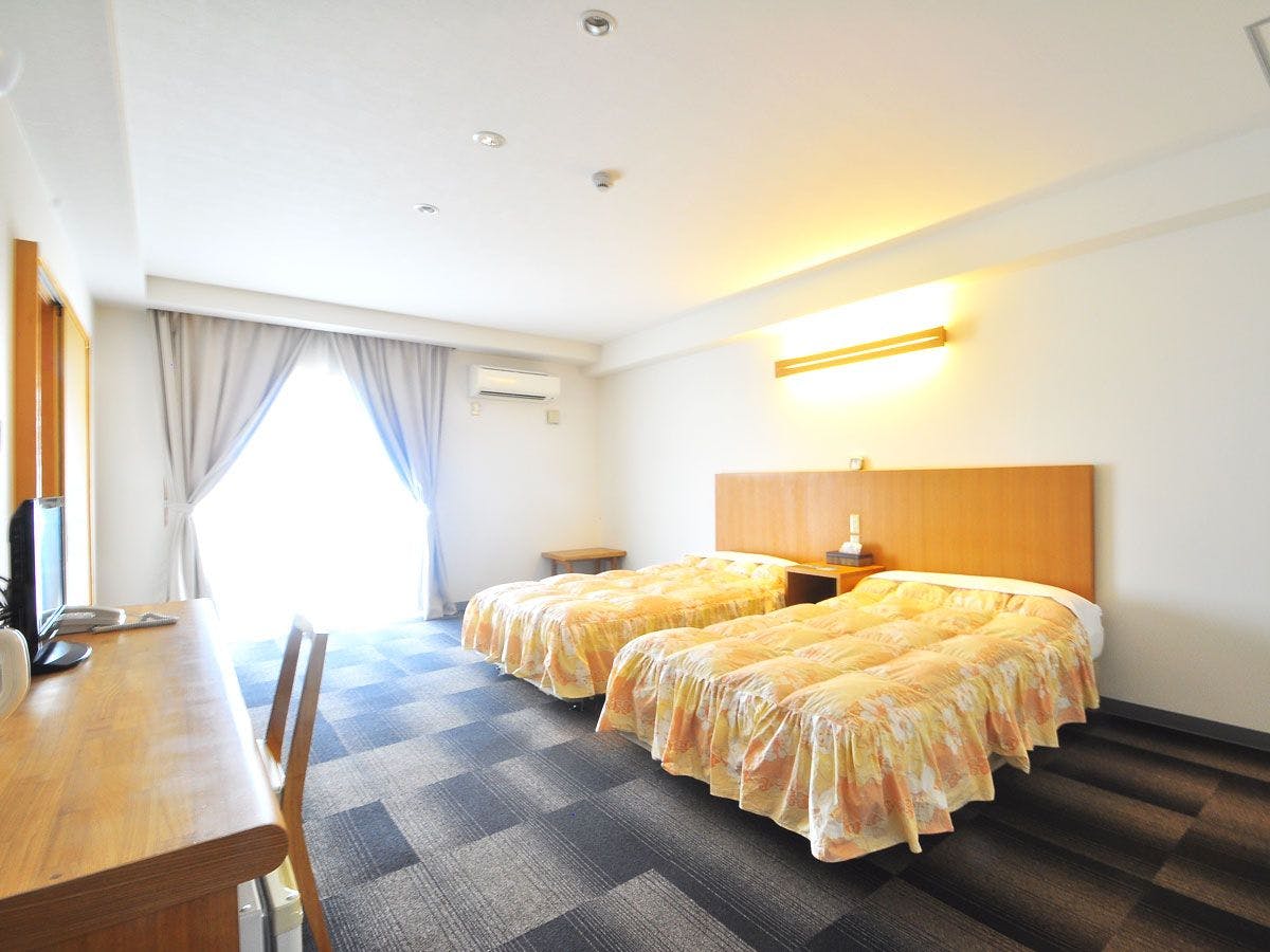 【Kamar Twin Gaya Barat】Kamar twin yang luas dan terang