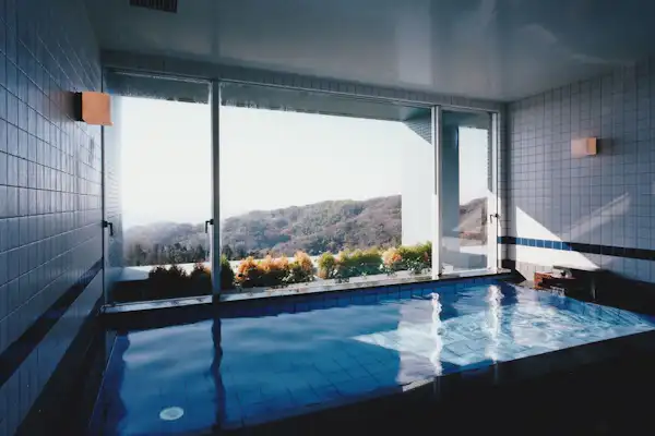 【ห้องอาบน้ำรวม】