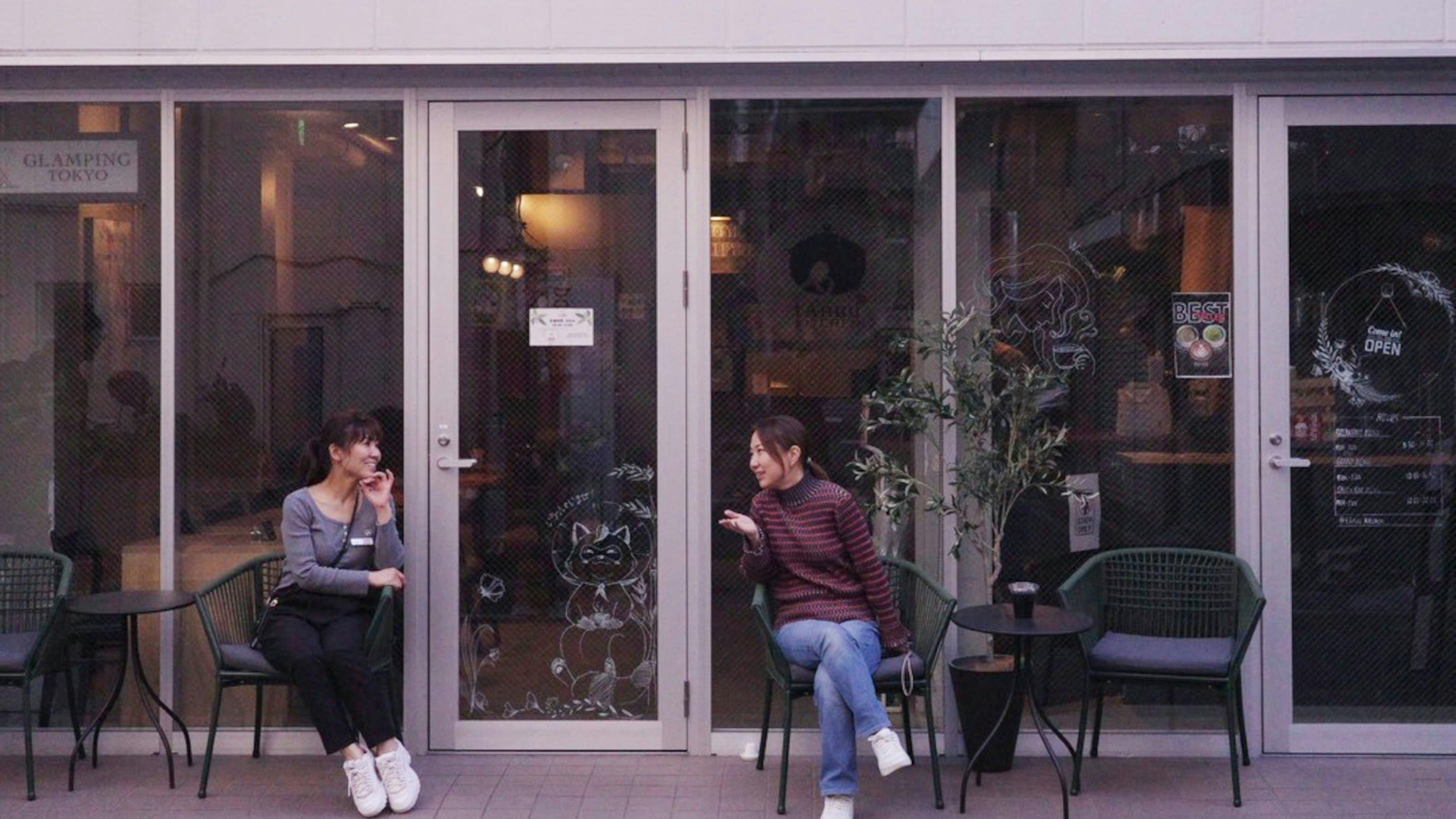 Unforgettable encounters you can only have while traveling