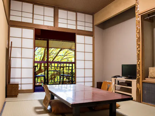 傳統日式6塊榻榻米房間