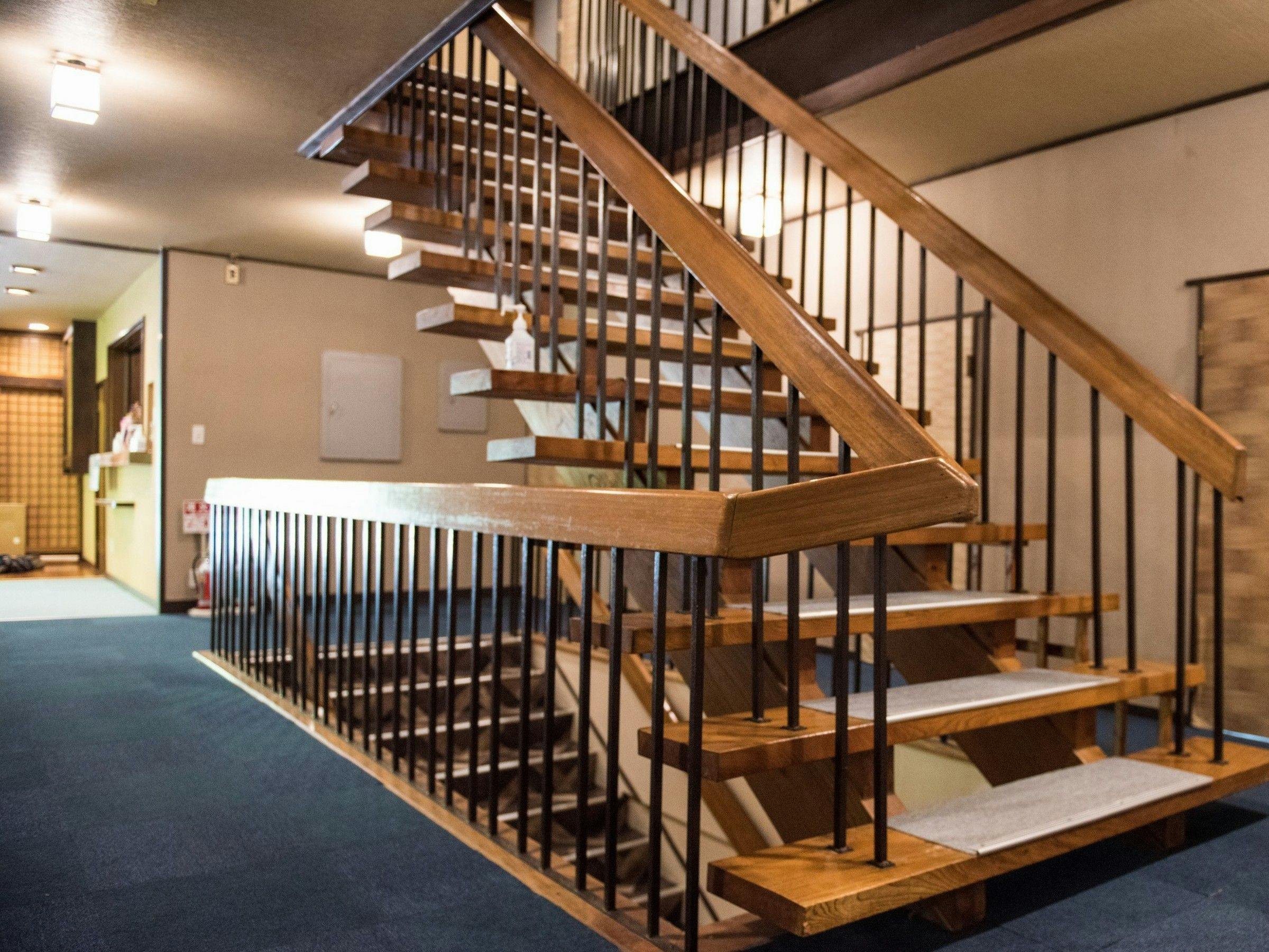 館內樓梯
