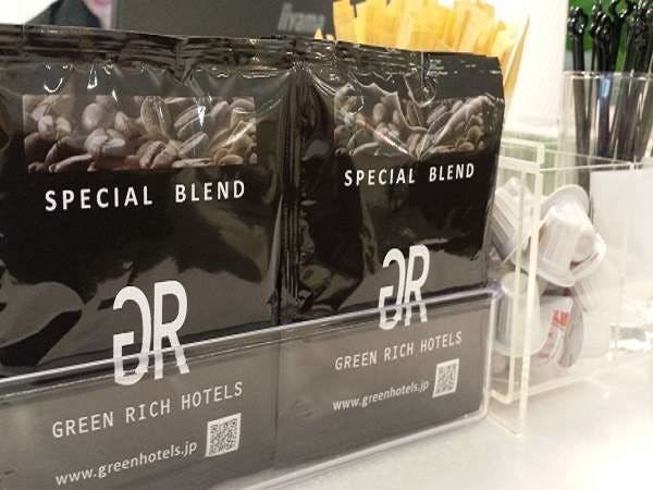 มีให้บริการที่เคาน์เตอร์ด้านหน้า