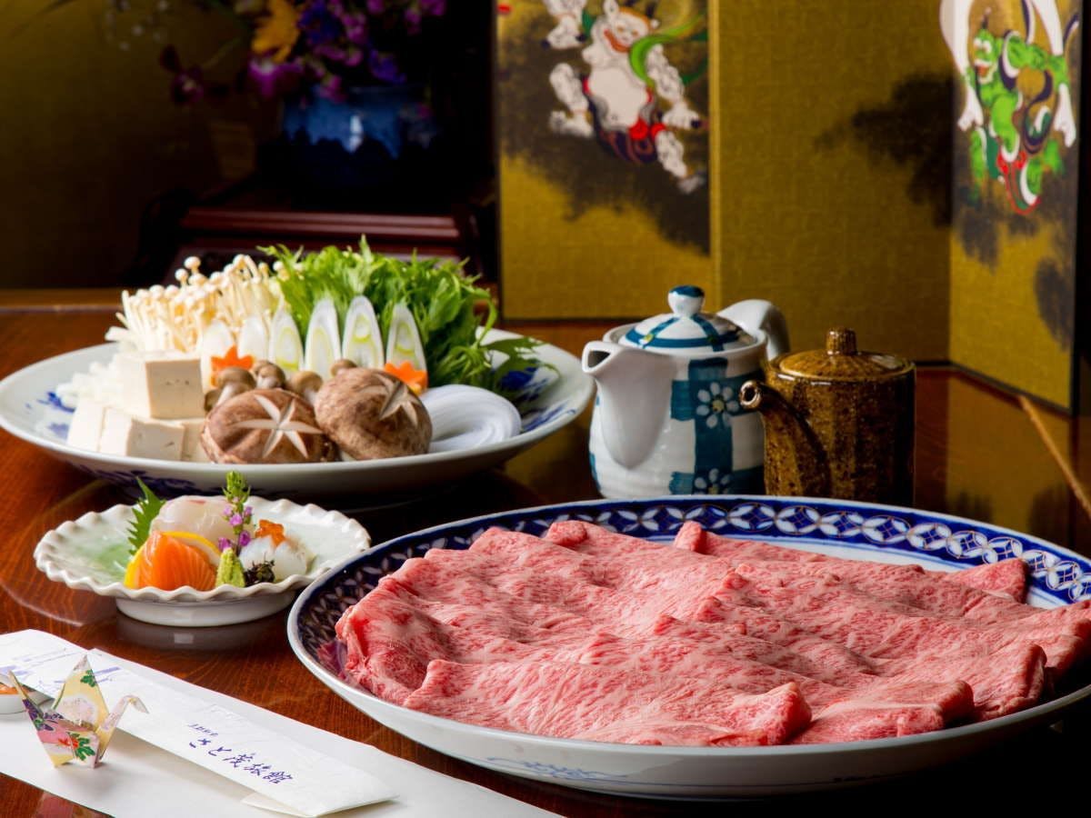 รสชาติอันเข้มข้นของเนื้อกระจายไปทั่วปาก!