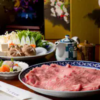 รสชาติอันเข้มข้นของเนื้อกระจายไปทั่วปาก!