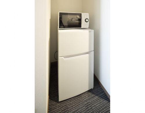 全部屋に冷蔵庫と電子レンジあります