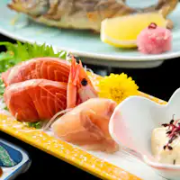 【ตัวอย่างอาหารเย็น】เพลิดเพลินกับซาชิมิสดใหม่