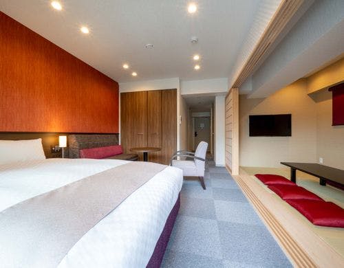 【ダブル1、ソファベッド1、和布団2】祇園