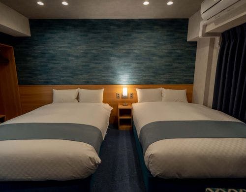 【ダブルベッド2台】貴船