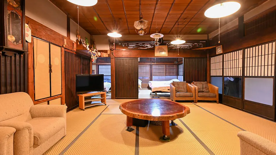 Sakura Inn: Mountain Village Cuisine